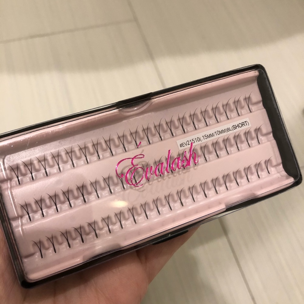 Silk V-lash 2 strand high quality lash extensions